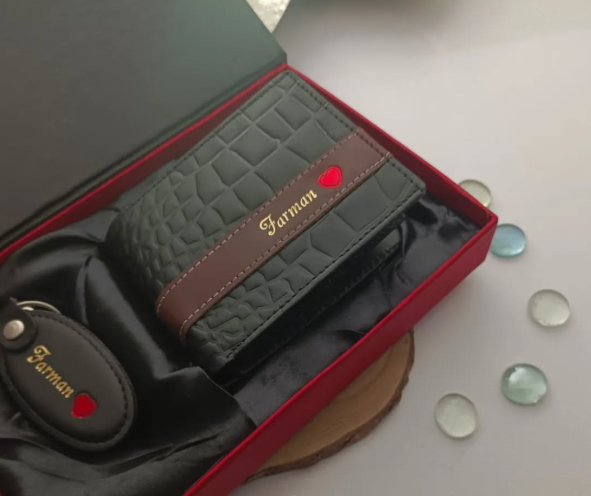Personalized Leather Wallet & Keychain Gift Set - Custom Engraved for Him | Madarax Store