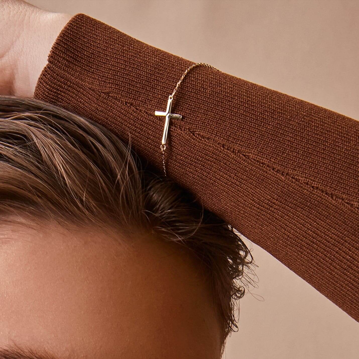 Elegant Cross Pendant Necklace - Gold & Silver Plated | Madarax Store