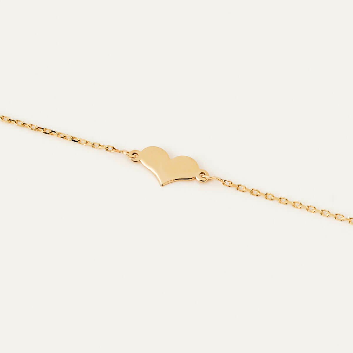 Dainty Heart Charm Bracelet - Minimalist Love | Madarax Store