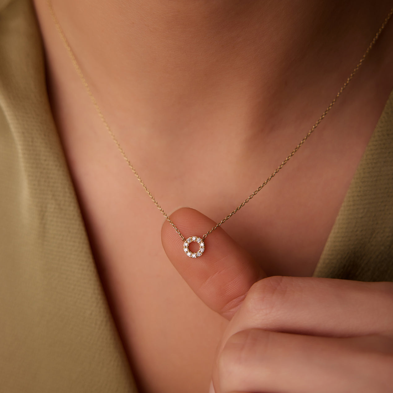 Sparkling Circle Necklace - Gold & Silver Plated | Madarax Store