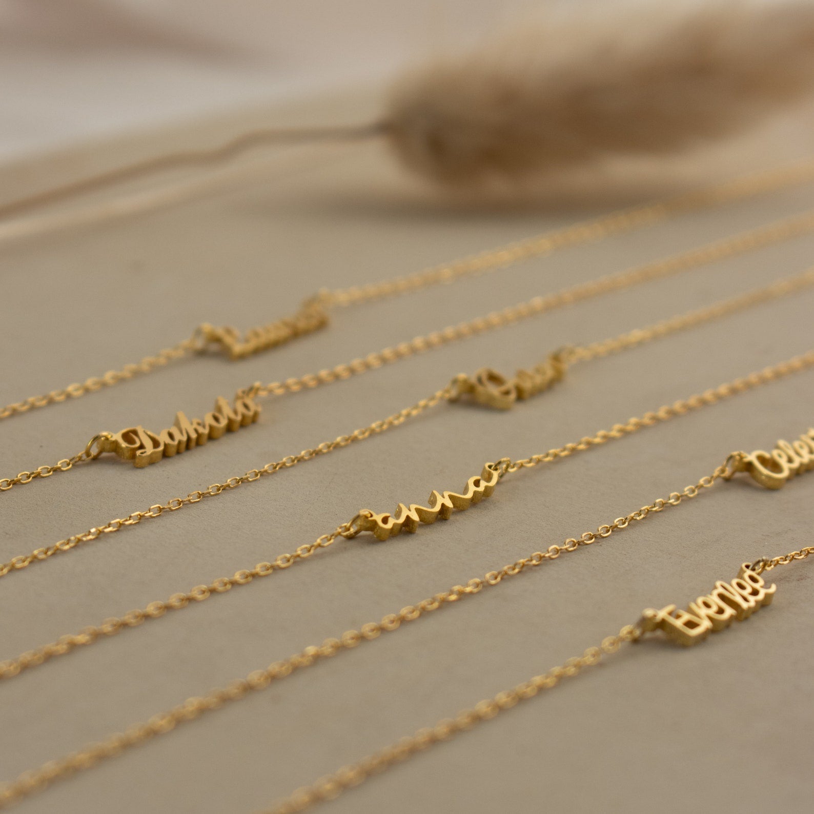Personalized Minimalist Name Necklace | Madarax Store