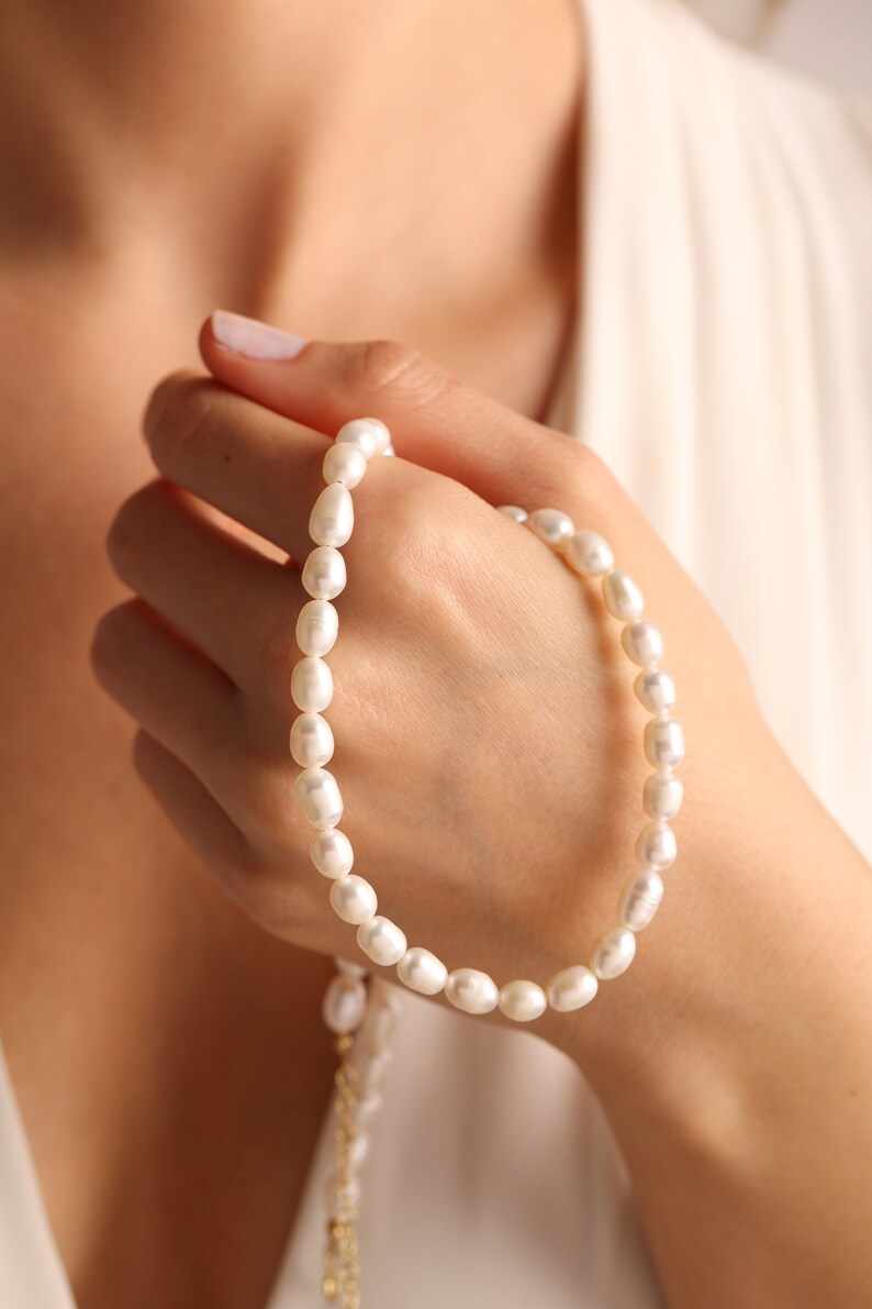 Elegant Pearl Necklace for Women - Timeless Jewelry | Madarax Store