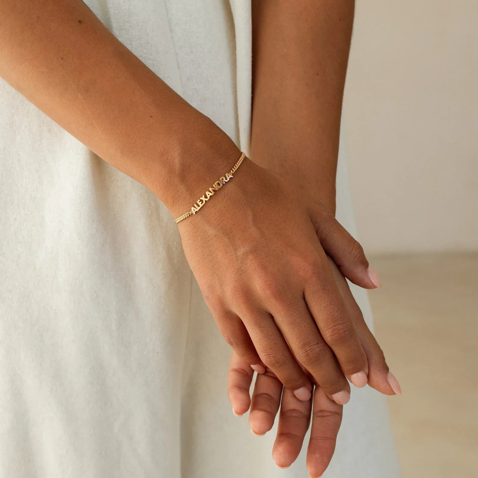 Eternal Link Name Bracelet | Madarax Store