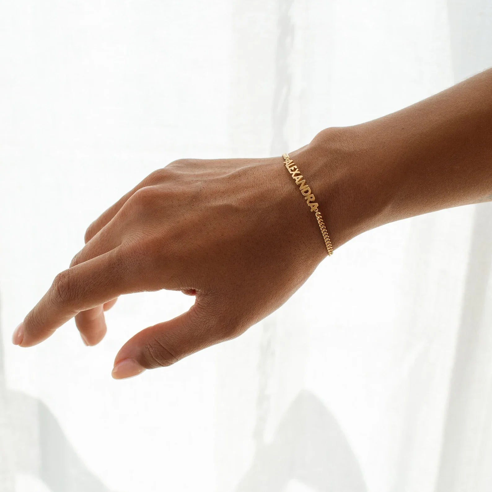 Eternal Link Name Bracelet | Madarax Store
