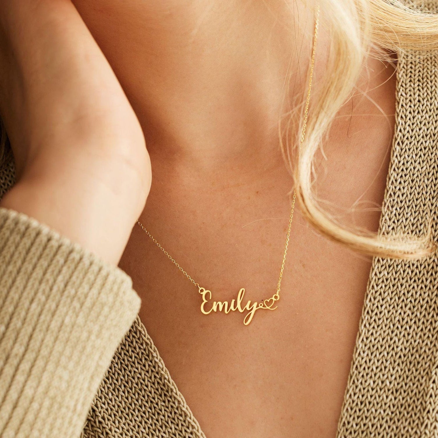 LoveScript Name Necklace | Madarax Store